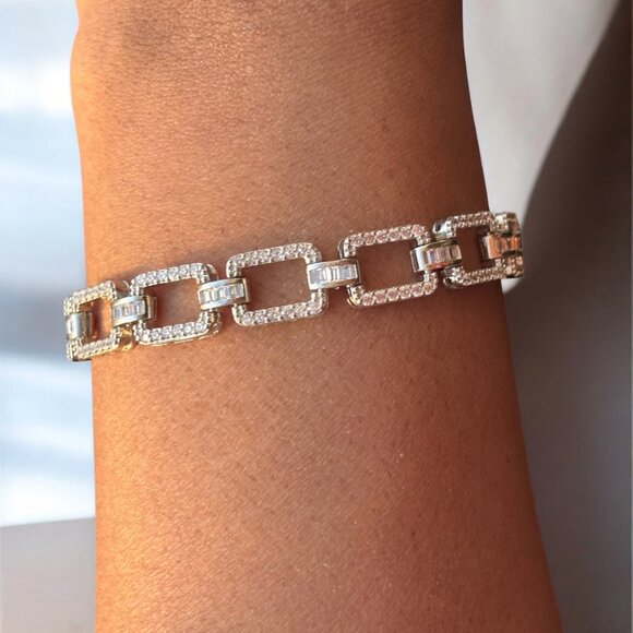 Luxury Rectangle Silver Bracelet - Picture 2 of 11
